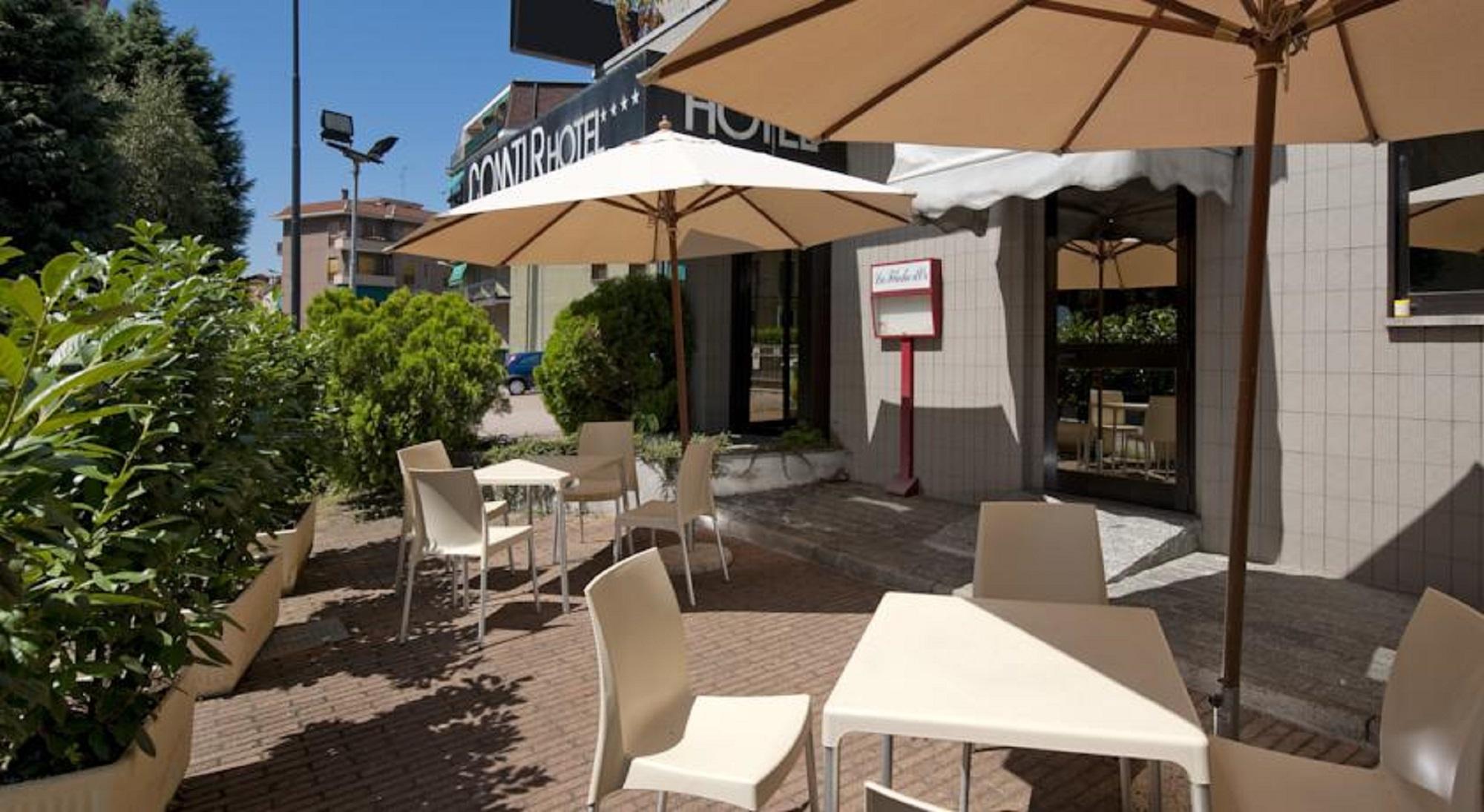 בינאסקו Hotel Comtur מראה חיצוני תמונה